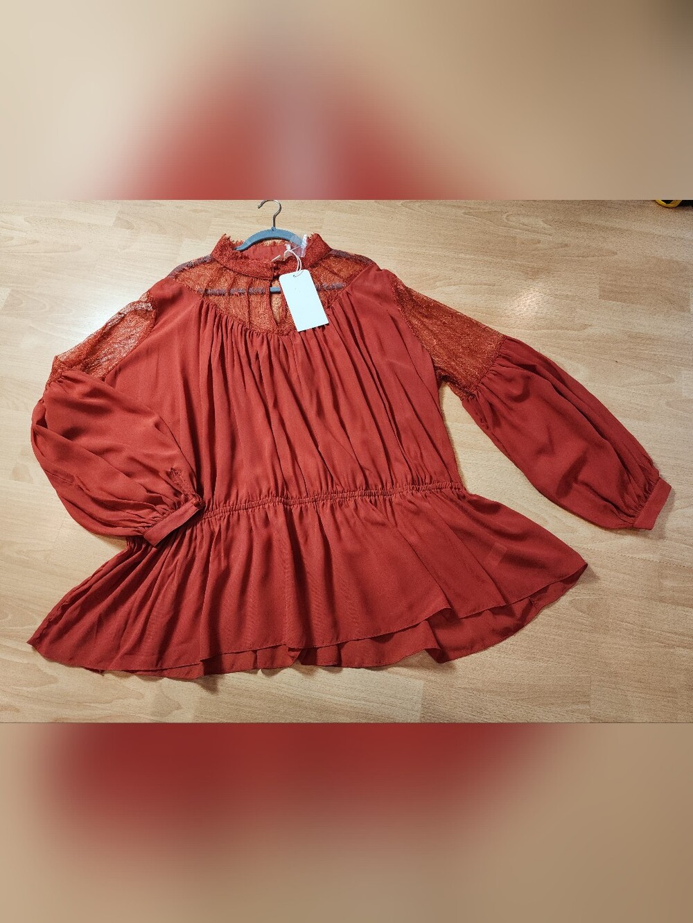NWT La Bellum Orange Lace Peplum Stretch Billow Long Sleeve Blouse Top 3X
